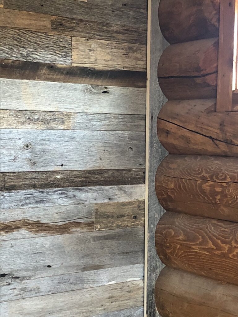 log cabin interior image